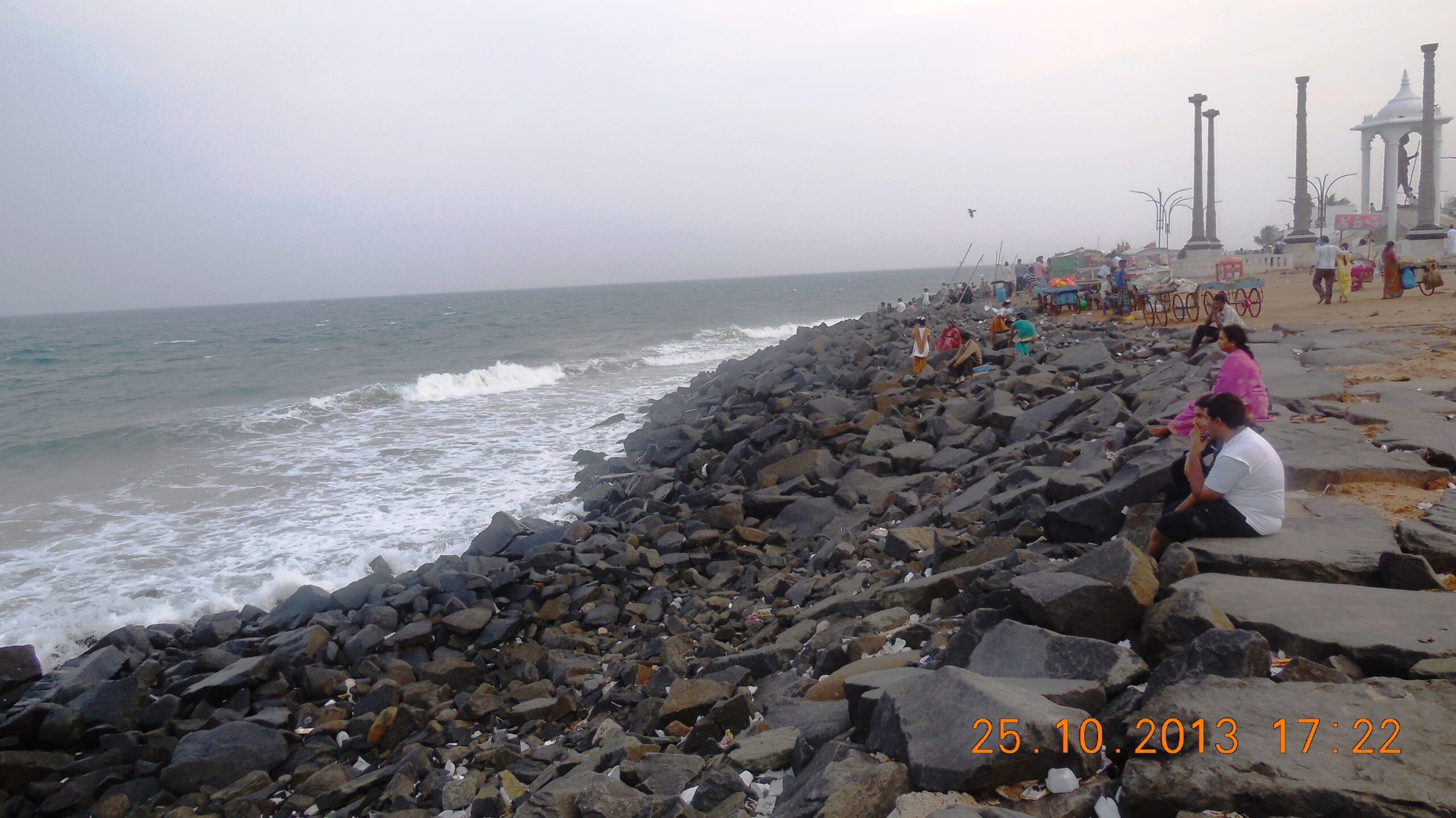 PROMENADE-MAIN ATTRACTION OF PONDICHERRY Seaside Prominade Pondicherry